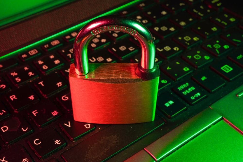 Digital security lock and protection concept